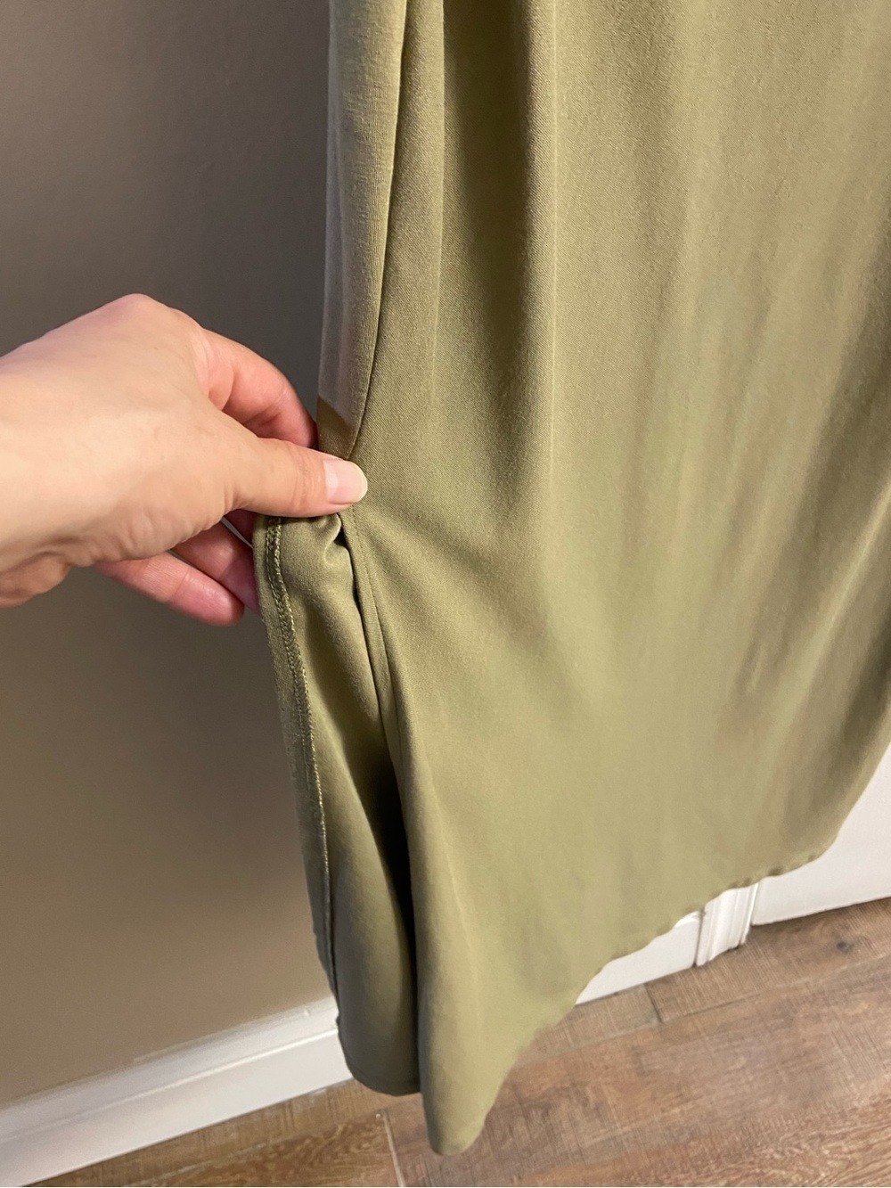 Aritzia Wilfred Olive Green Jersey Resort Maxi Dress Medium - Picture 11 of 14